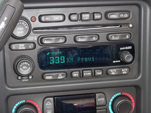 gm radio 2003